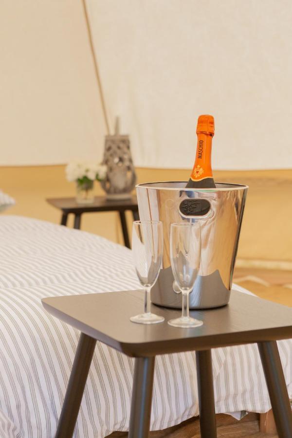 Duneden Belle Glamping Randalstown Exteriör bild