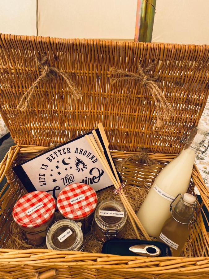 Duneden Belle Glamping Randalstown Exteriör bild